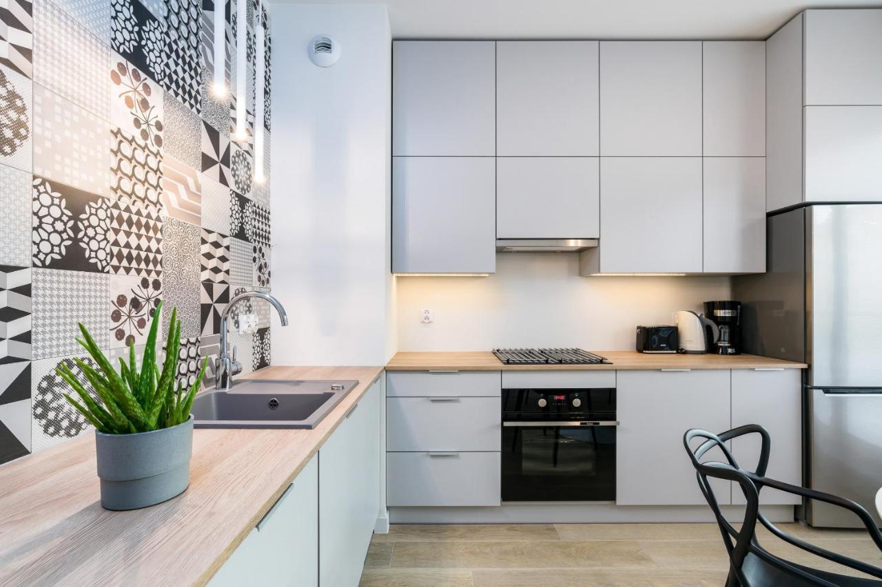 Apartments Poznan Fabryczna By Renters Luaran gambar